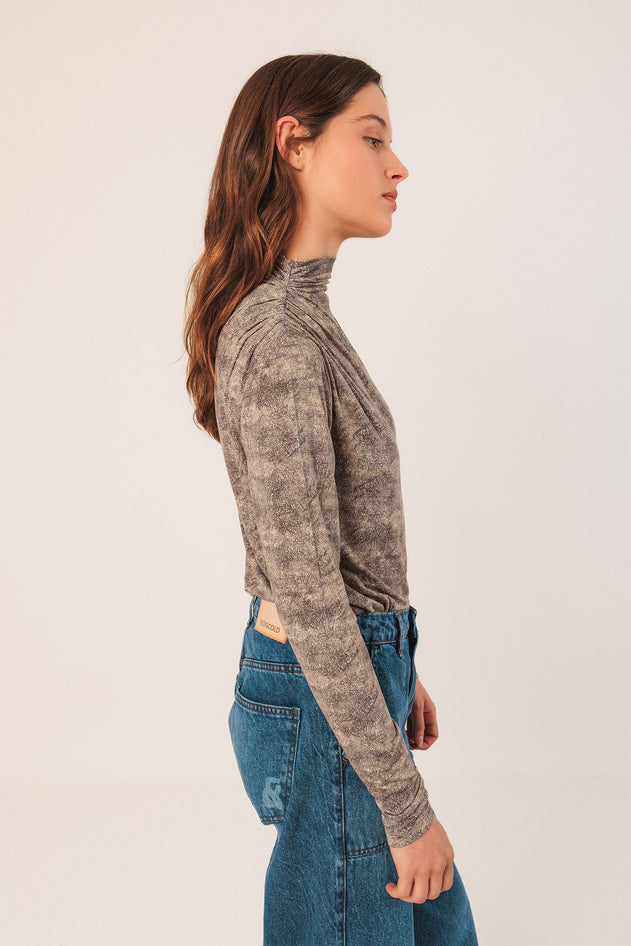 Netting Print T-Shirt