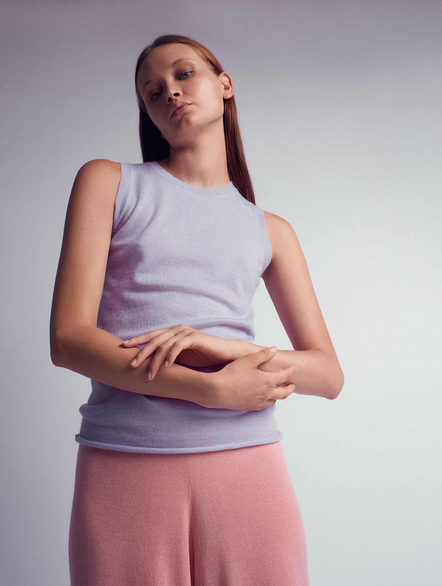 Alma Cashmere Knitted Sleeveless Top Purple