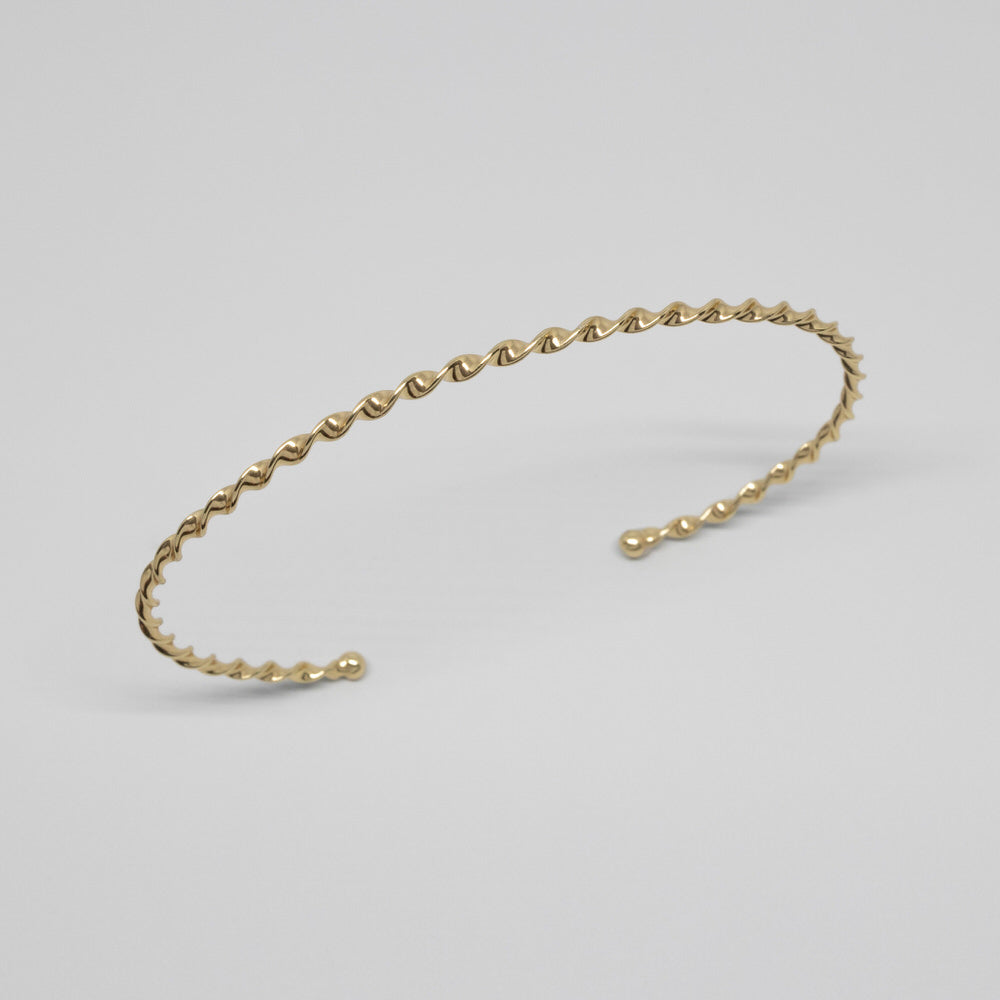 Twisted Arm Cuff