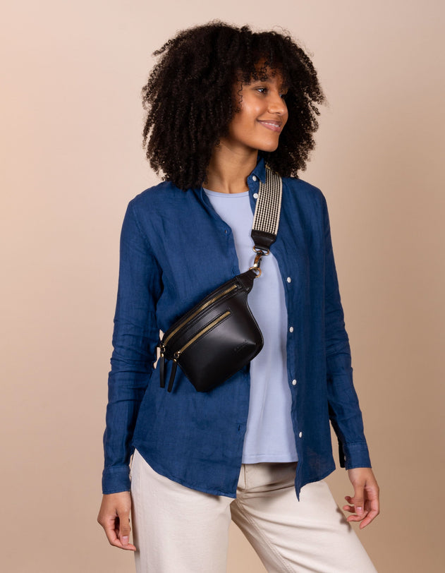 Beck's Bum Bag Apple Leather Black