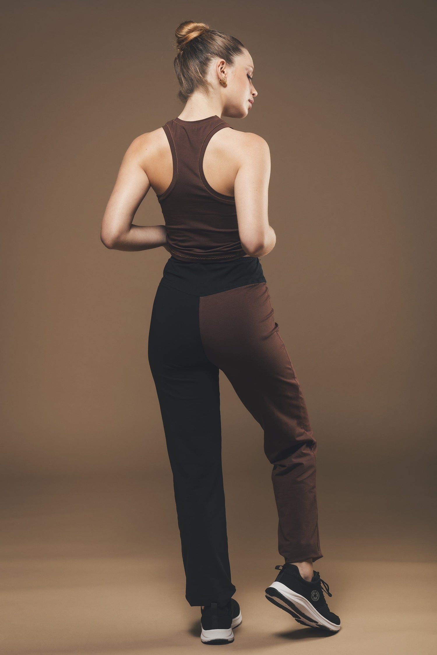 Straight Leg Trousers in Black and Brown