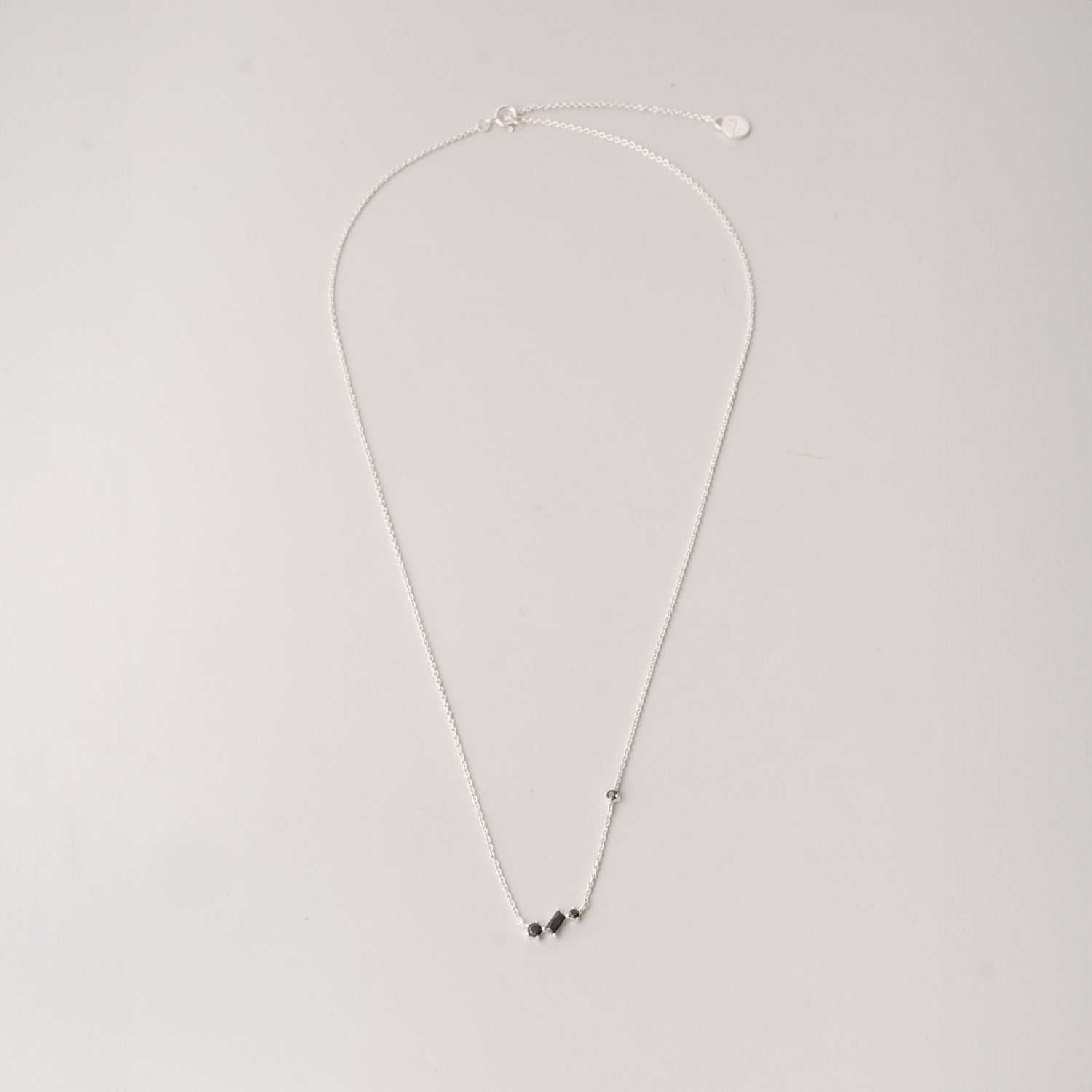 Baguette Necklace Black