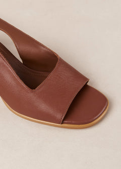 Lille Leather Sandals Brown