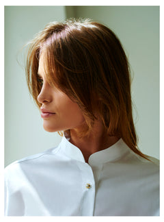Shirt With A Stand-up Collar White