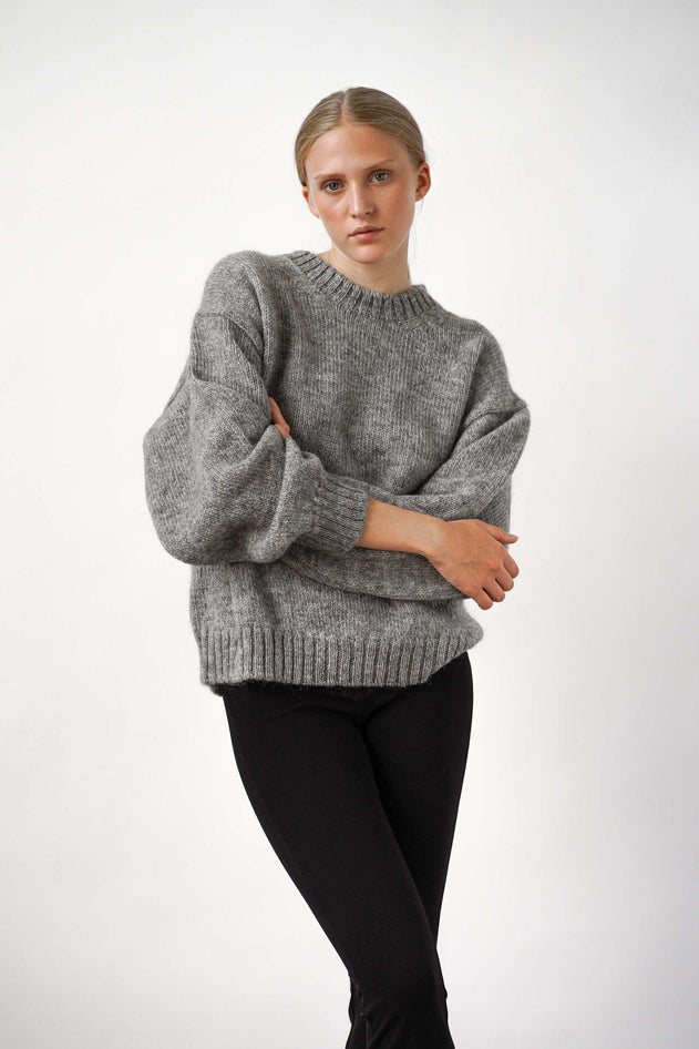 Ire Knitted Sweater Grey