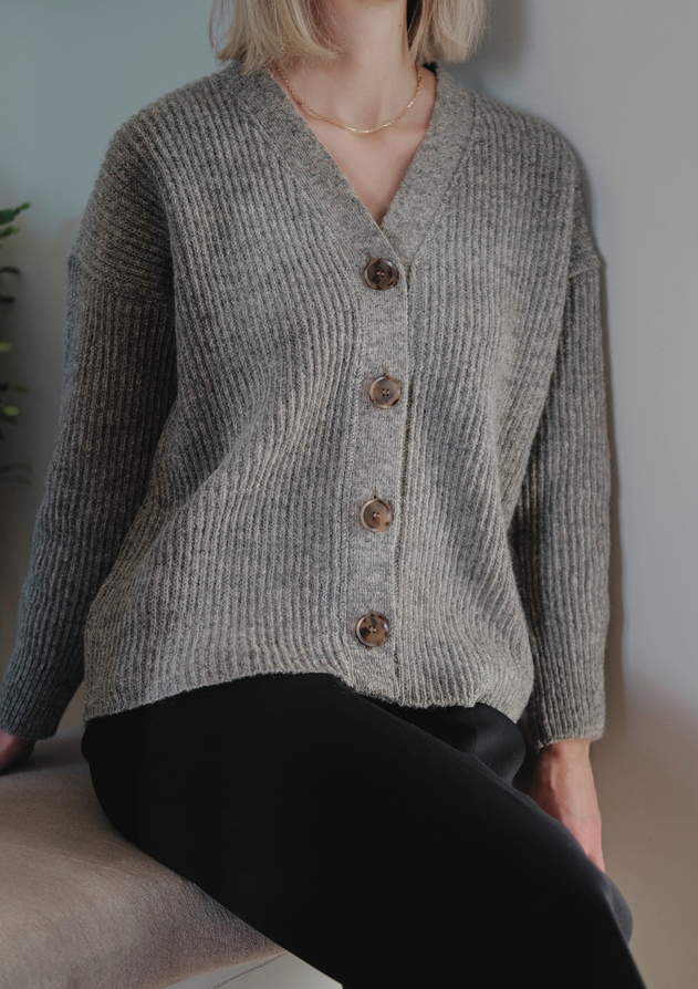 Elisabet Cardigan Grey