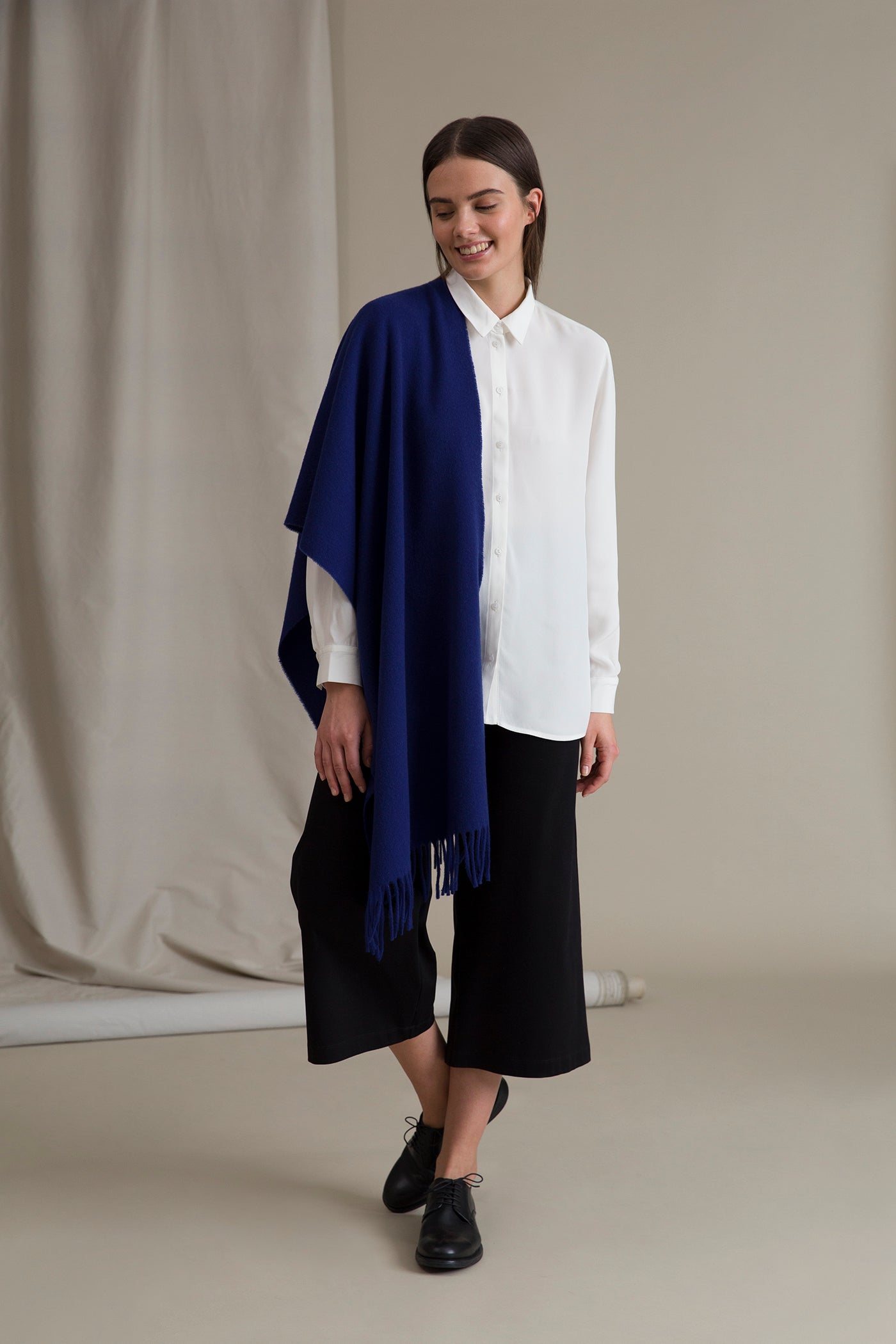 Connie Wool Cashmere Scarf Lake Blue