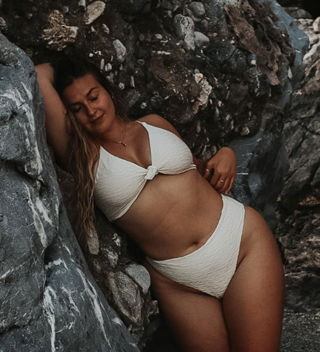 Jacquard Leona + Skyline High Bikini Set Cream