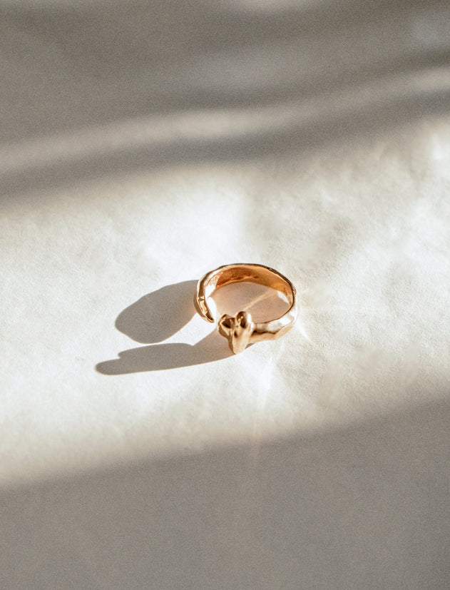 Feminine vs. Masculine Golden Ring