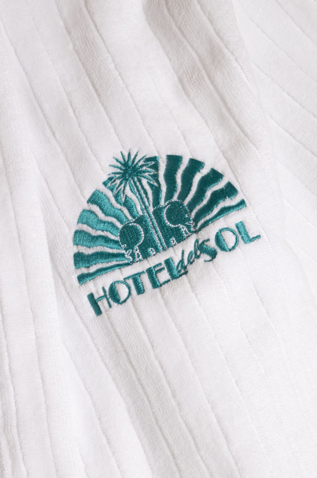Trendsplant x Antonyo Marest Hotel del Sol Bathrobe White
