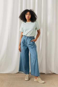 Puako T-Shirt Light Blue & Ecru Stripes - IVALO.COM