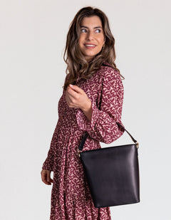 Bobbi Maxi Bucket-laukku Musta