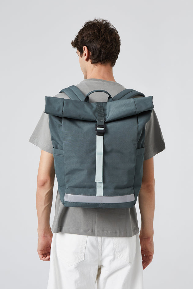Lars Roll Backpack Laurel Vandra