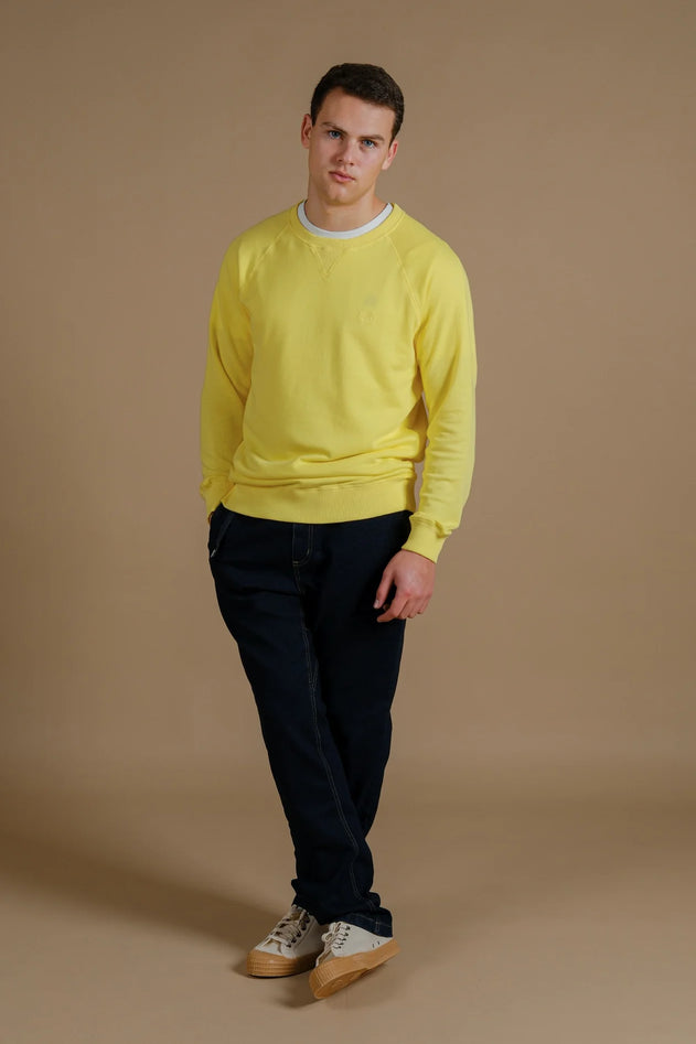 Men's Essential Lightweight Pigment Sweater Date Yellow