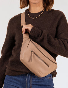 Drew Bum Bag Soft Grain Leather Sand