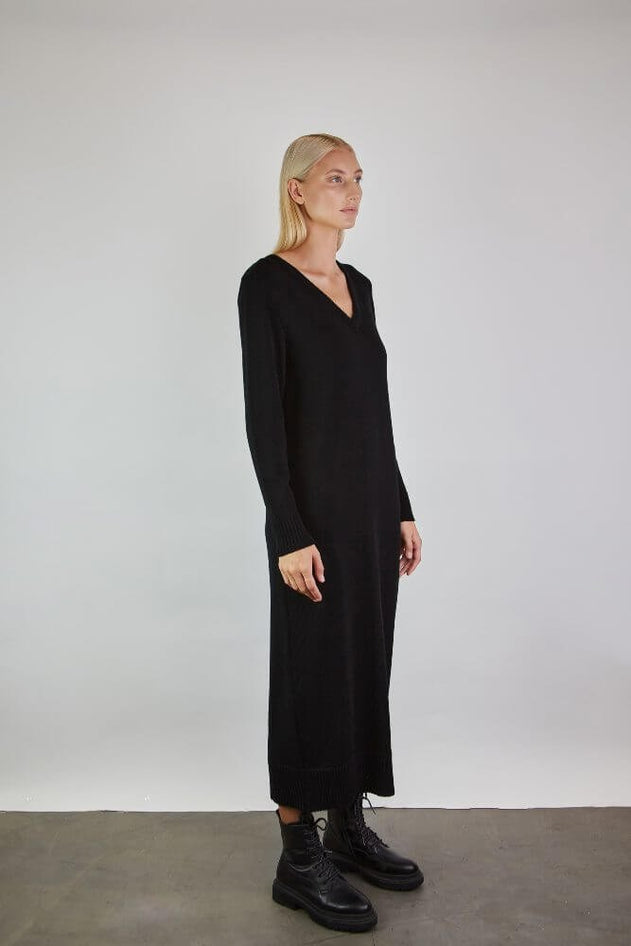 Knitted V-Neck Merino Wool Dress Black