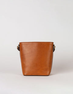 Bobbi Midi Bucket-laukku Cognac, Classic -nahka