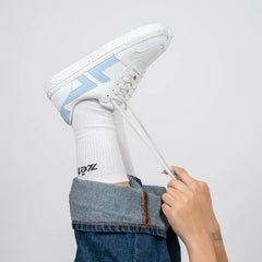 Alpha Sneakers White / Azul