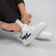 Alpha Velcro Sneakers White / Marine