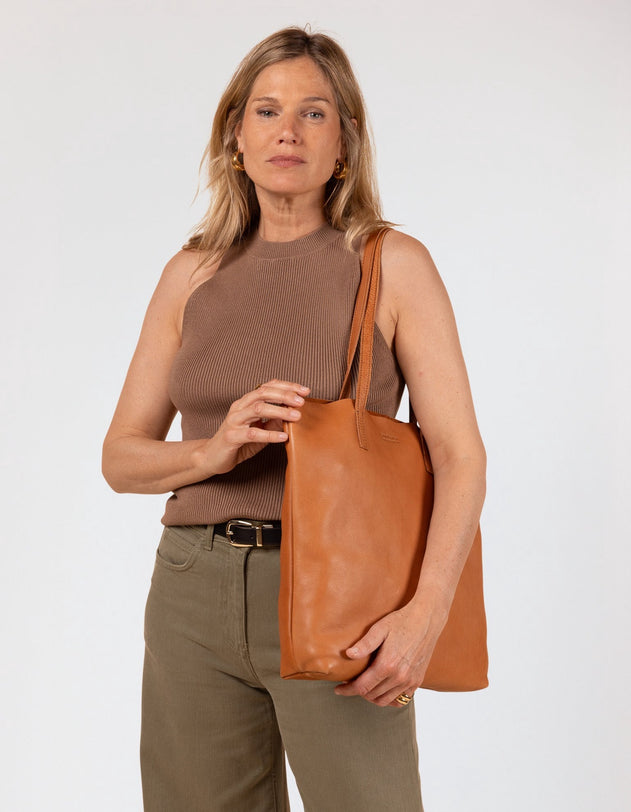 Georgia Soft Grain Leather Wild Oak