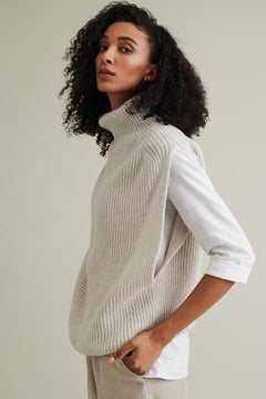 Utö Merino Collar Vest Swan White