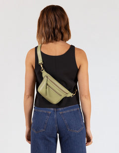 Beck's Bum Bag Classic Leather Tea Green
