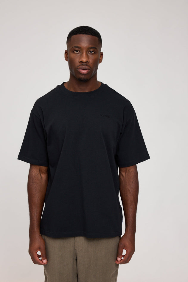 Heavy Basic T-Shirt