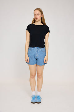 Cropped Loose Fit T-Shirt