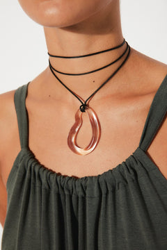 Llac Necklace Transparent / Black