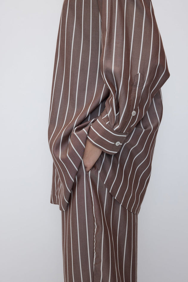 2821-CM-ST_Dina-Shirt-Stripes_RITA_ROW_WOMEN_AW26_4.jpg?v=1784106840