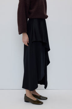 2822-FA-BL_Emma-Skirt-Black_RITA_ROW_WOMEN_AW26_2.jpg?v=1784106950