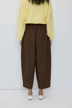2825-PA-BR_Esther-Pants-Brown_RITA_ROW_WOMEN_AW26_5.jpg?v=1784109975