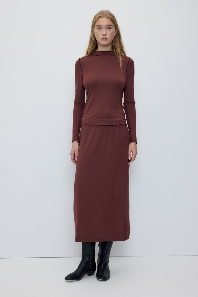 2851-TO-MA_Panna-Top-Maroon_RITA_ROW_WOMEN_AW26_1_dfdb97ab-5d9d-4dbb-b7ad-28a2261c622d.jpg?v=1789658217