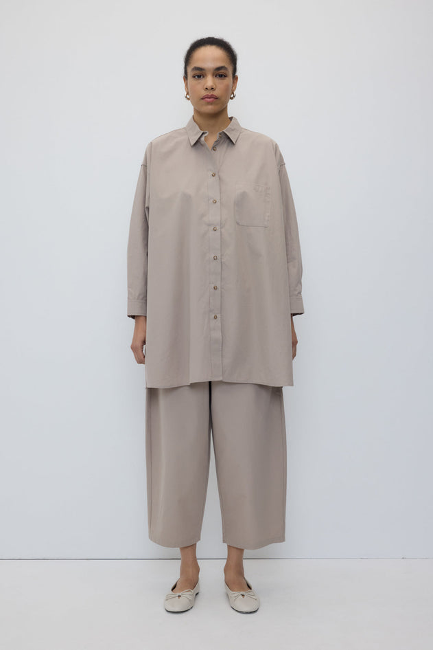 2879-CA-GR_Morris-Shirt-Grey_RITA_ROW_WOMEN_AW26_1.jpg?v=1784193883