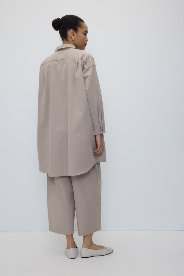 2879-CA-GR_Morris-Shirt-Grey_RITA_ROW_WOMEN_AW26_4.jpg?v=1784193883