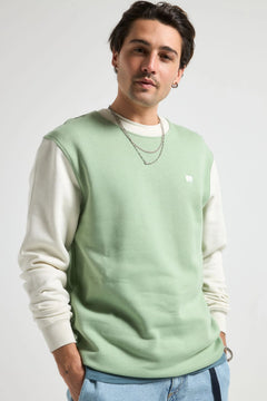 295109700.webp