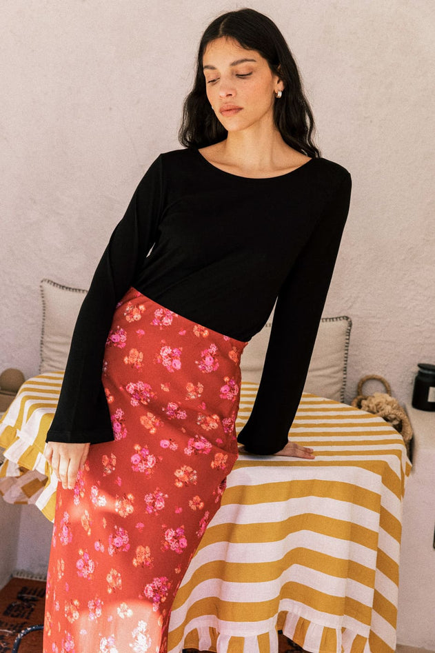 Abelia Top Black