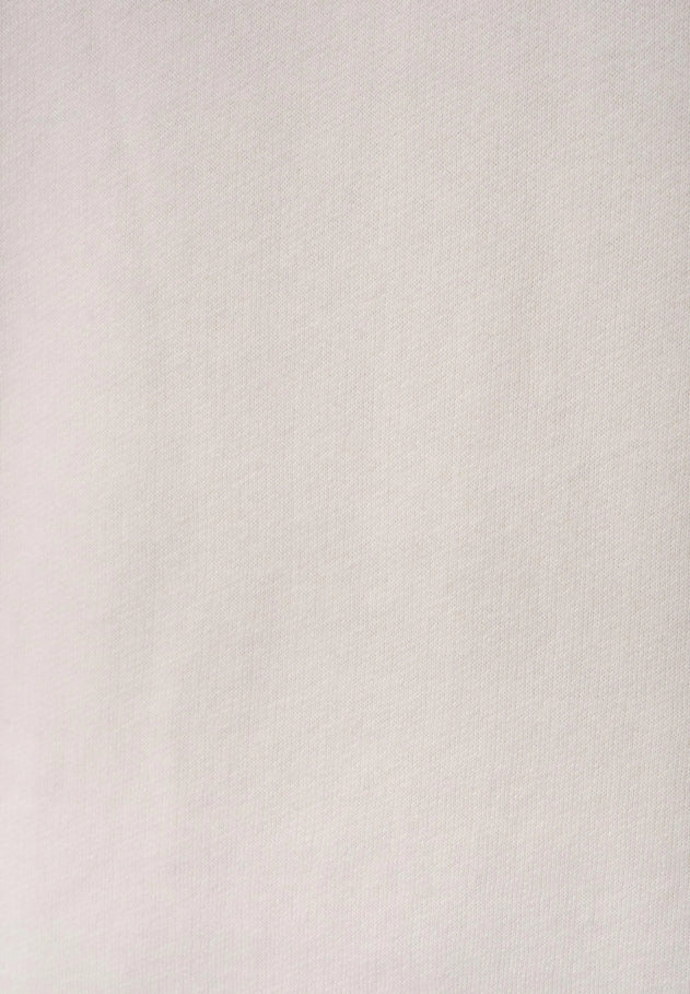 305173912.webp