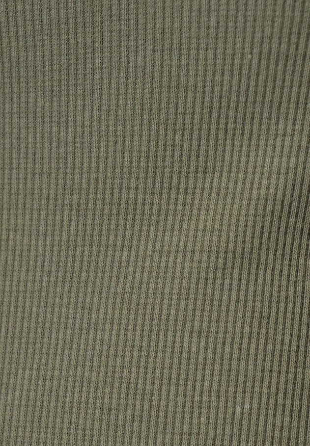 305174166.jpg