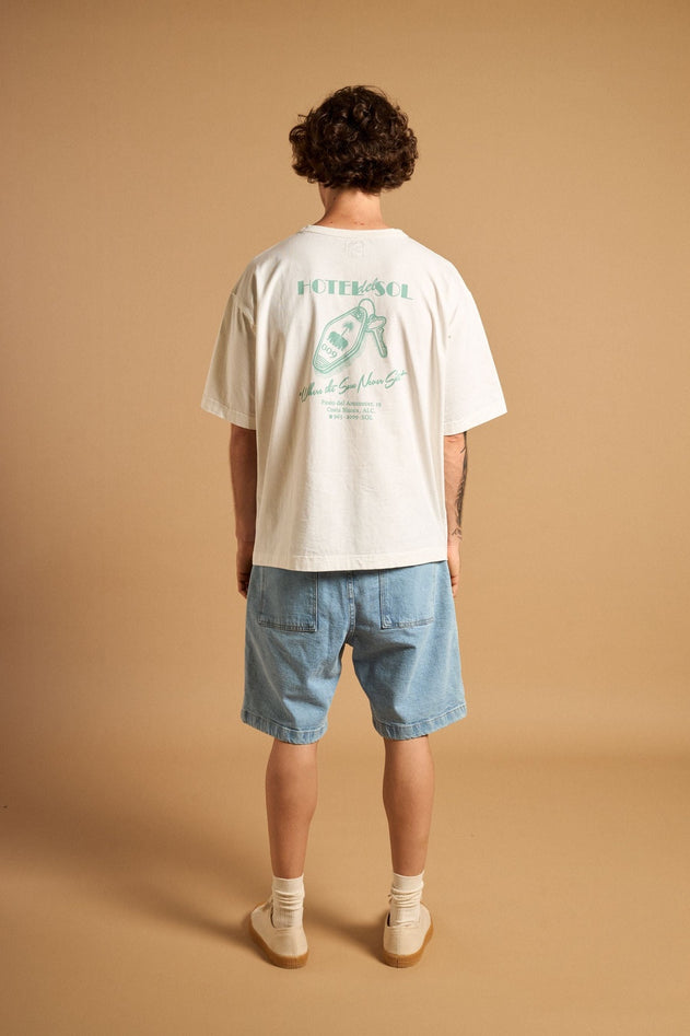 Trendsplant X Antonyo Marest Keychain Oversized Heavy T-Shirt Foam White