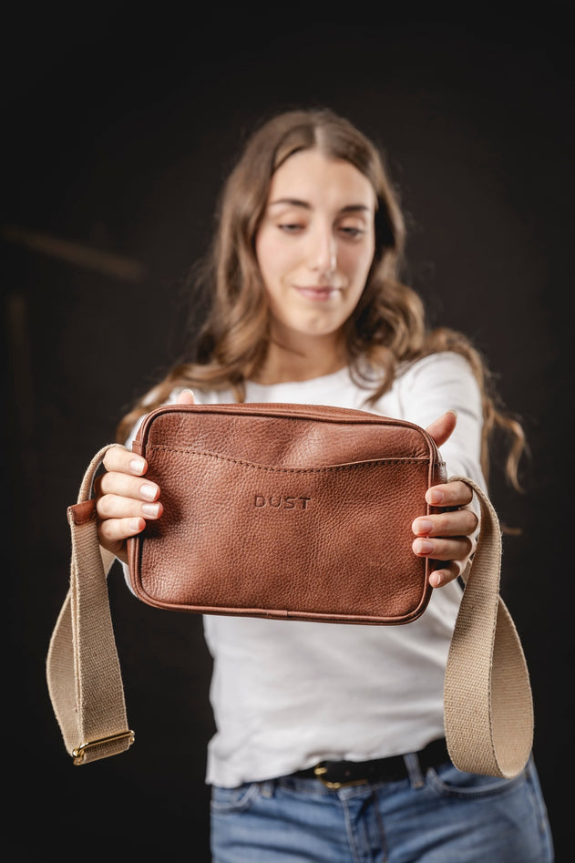Leather Crossbody Sausalito Collection Tobacco