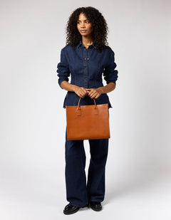 Jackie Laukku Cognac Ruskea