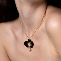 Butterfly Orchid Pearl Necklace White