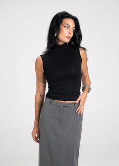 Petra Fitted High-Neck Top Black