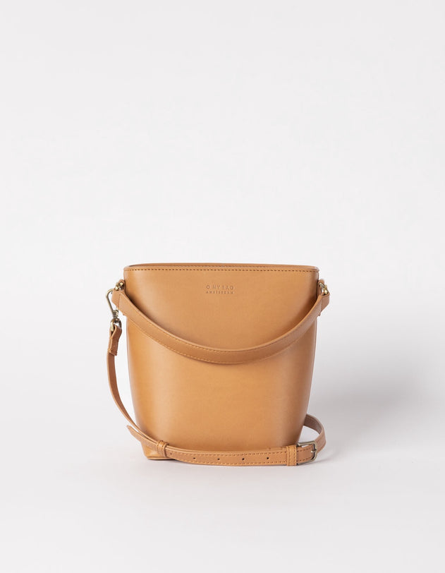Bobbi Bucket Bag Midi Cognac Vegan Uppeal™
