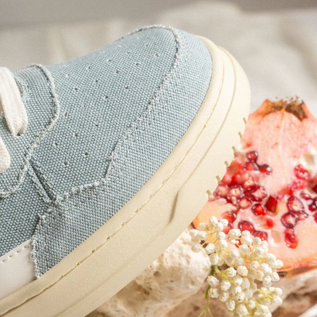 Bêta B4 Sneakers Blue