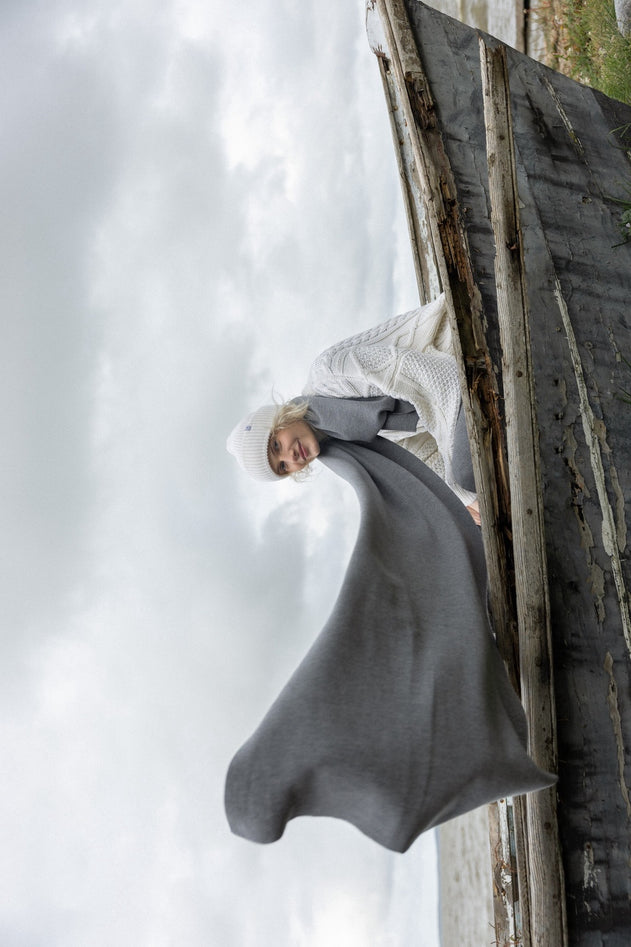 Via Merino Wool Scarf & Gloves Set Light Grey