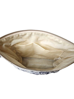 Vesi Field Toiletry Bag