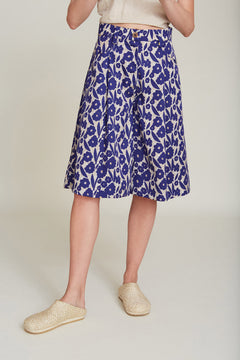 Suma Bermuda Shorts Blue Flowers