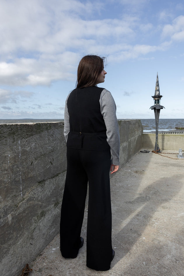 Galante Knitted Merino Waistcoat Black